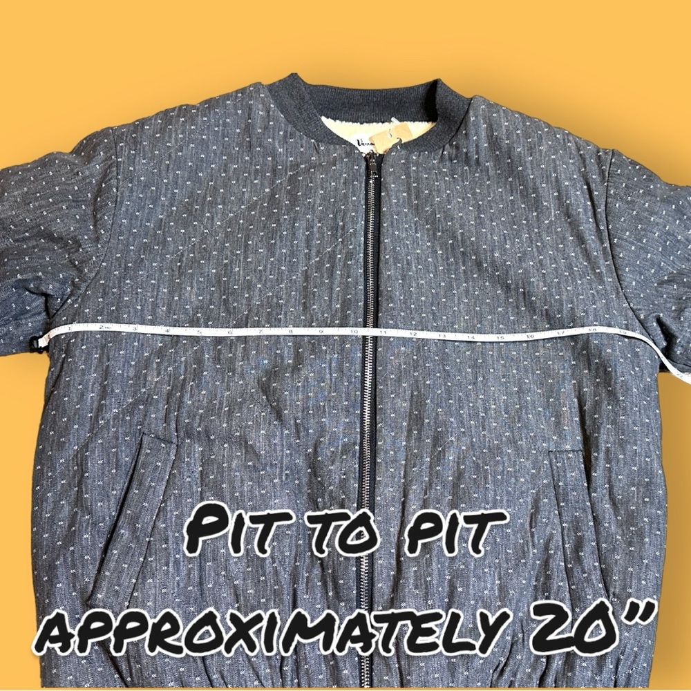 πHPπ NWT Vernacular Faux Sherpa Lined Quilted Bomber Jacket in Grey. Size S - Picture 7 of 15